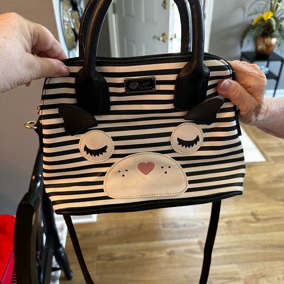 Betsey Johnson Handbags - Betsey Johnson Striped Black and White Animal Face Handbag EUC